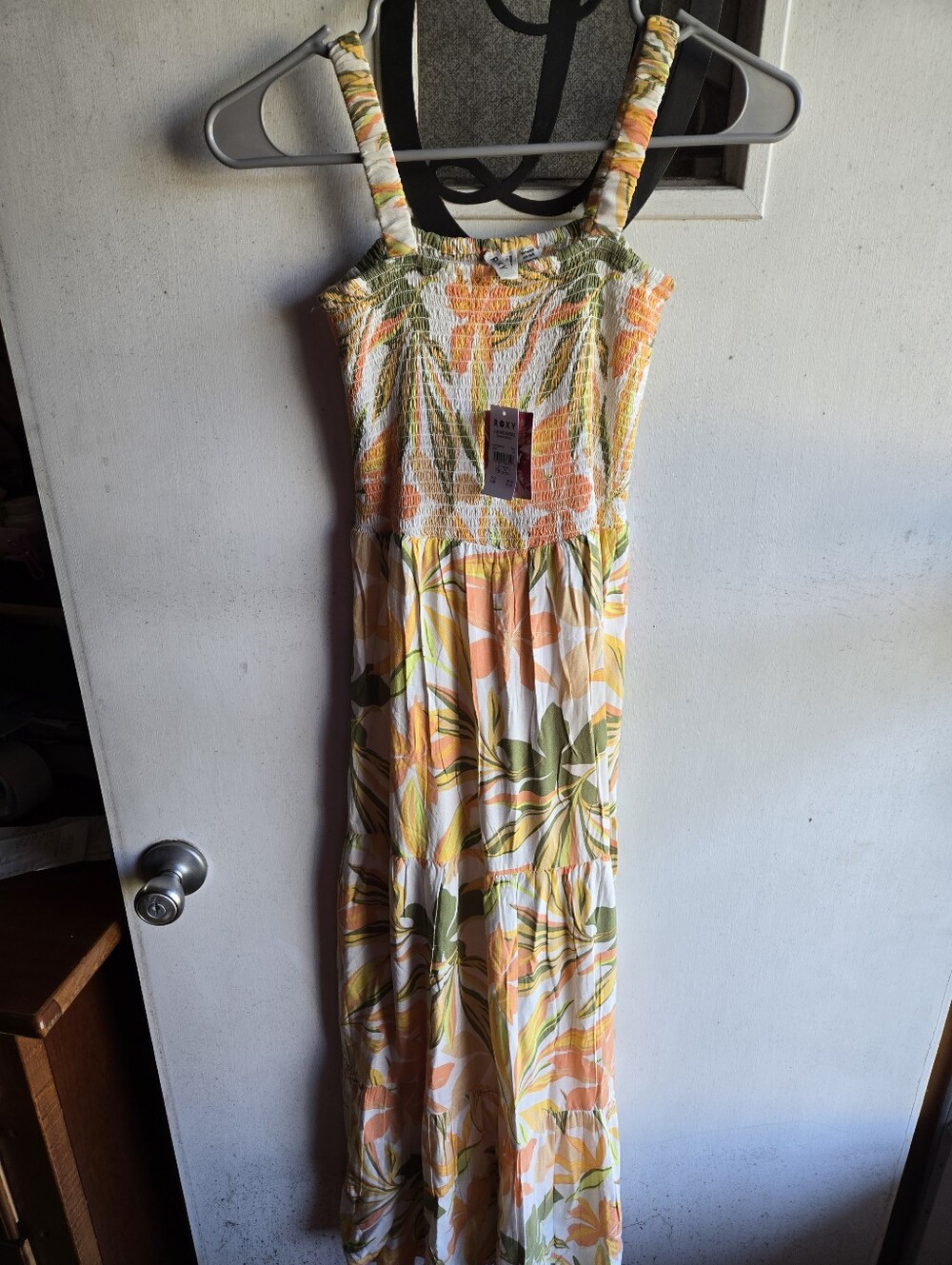 Roxy NWT Tropical Smocked Maxi Dress in Orange, Green & Cream